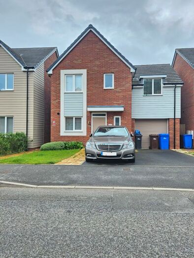 3 Bedroom Detached House To Rent In Acacia Lane, Burton-On-Trent, DE14