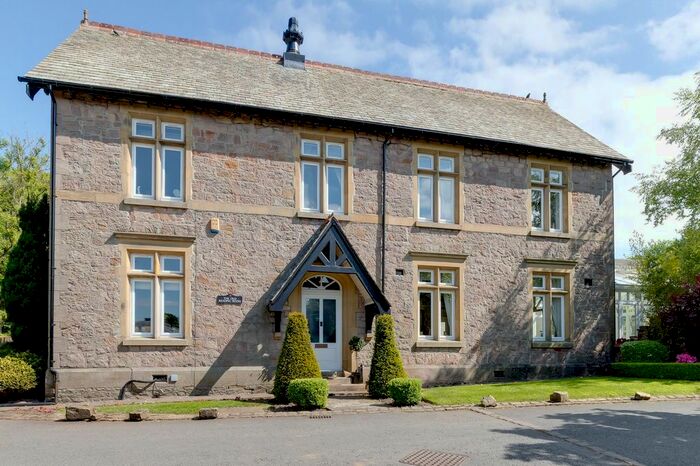 5 Bedroom Detached House For Sale In Withnell Fold, Withnell, PR6