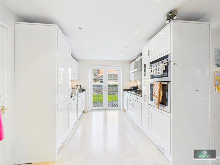 5 Bedroom Detached House For Sale In Campbell Road, Maidenbower, RH10