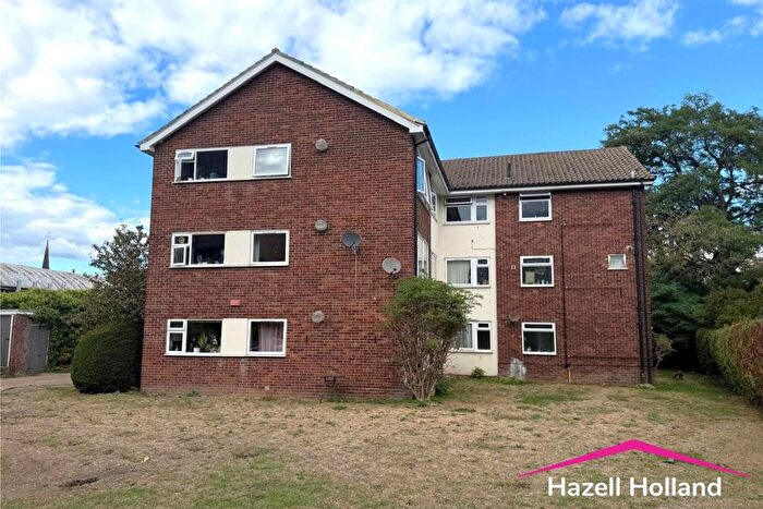 2 Bedroom Flat To Rent In Hurst Road, Sidcup, DA15