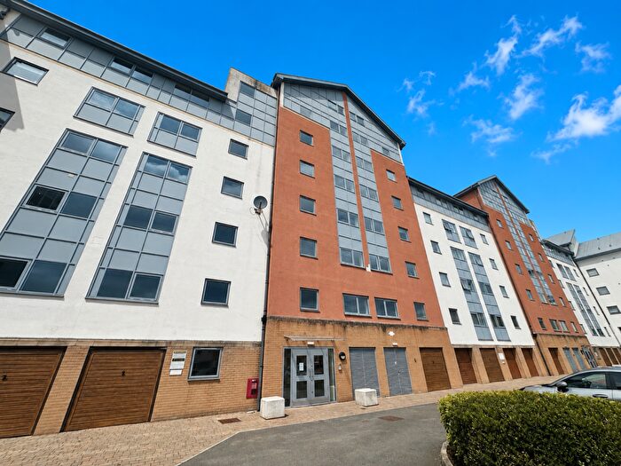 2 Bedroom Apartment To Rent In Merchant Sq, Portishead, BS20