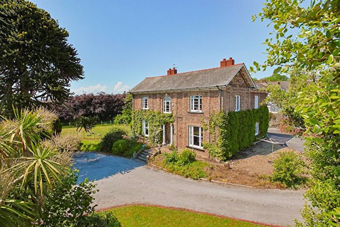 4 Bedroom Detached House For Sale In Highfield House, Tyisha Road, Llanelli, SA15