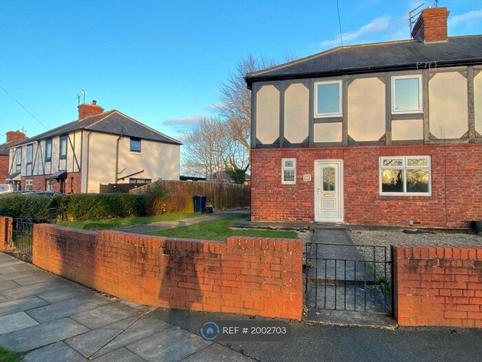 3 Bedroom Semi-Detached House To Rent In Valley View, Jarrow, NE32