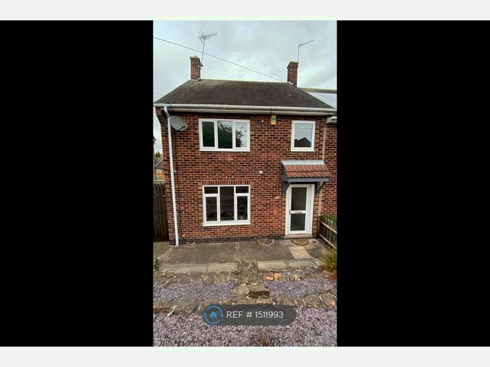 3 Bedroom End Of Terrace House To Rent In Lechlade Road, Nottingham, NG5