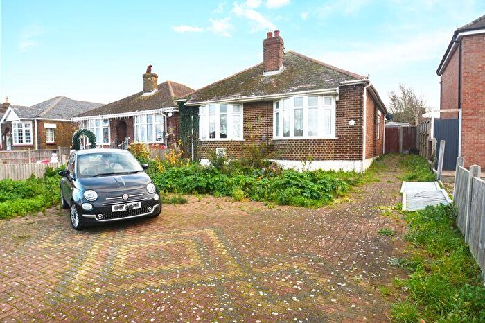 2 Bedroom Detached Bungalow For Sale In Queenborough Road, Sheerness, ME12