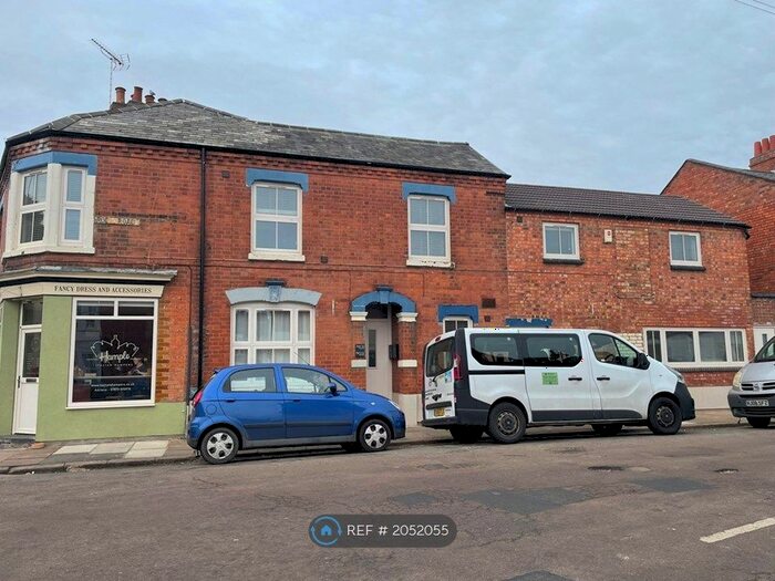 1 Bedroom Flat To Rent In Roe Road, Northampton, NN1