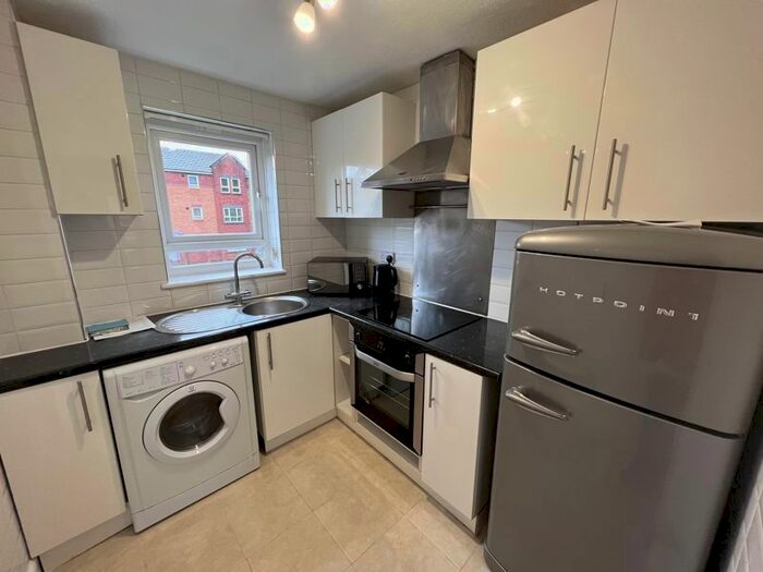2 Bedroom Flat To Rent In Princes Gardens, Highfield Street, Liverpool, L3
