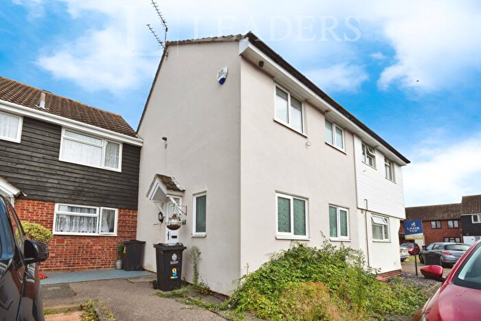 2 Bedroom End Of Terrace House To Rent In Dahlia Close, Clacton-on-Sea, CO16