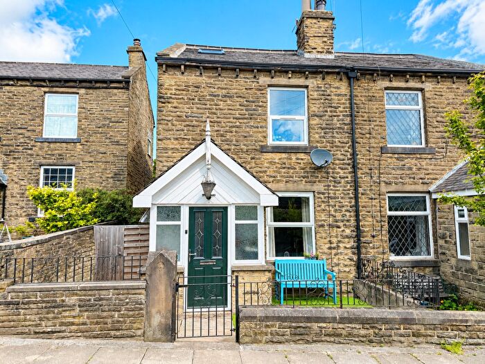 3 Bedroom Semi-Detached House For Sale In Hollings Street, Cottingley, Bingley, BD16