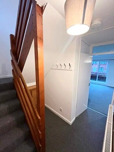 2 Bedroom Flat For Sale In Downs Road, Luton, LU1