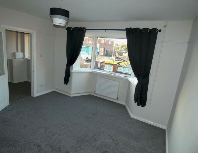 4 Bedroom Terraced House To Rent In Elm Drive, CW1
