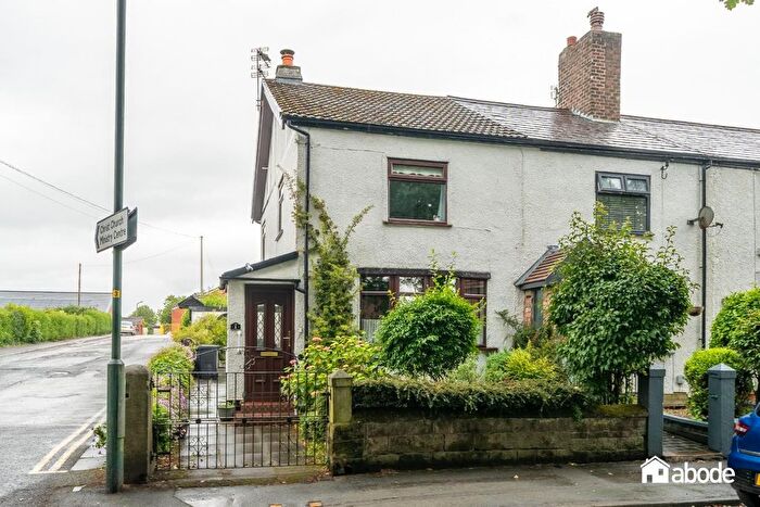 2 Bedroom Cottage For Sale In Long Lane, Aughton, Ormskirk, L39