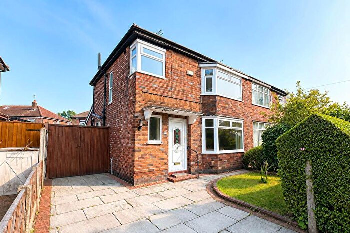 3 Bedroom Semi-Detached House To Rent In Humphrey Lane, Urmston, Manchester, M41
