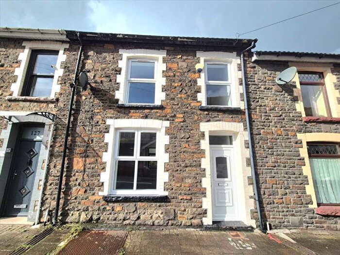 3 Bedroom Terraced House For Sale In Miskin Road, Tonypandy, CF40