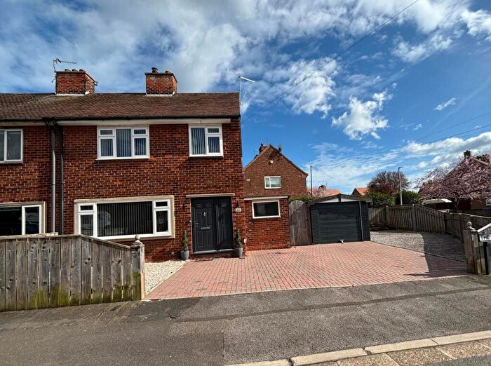 3 Bedroom Semi-Detached House For Sale In The Crescent, Hornsea, HU18