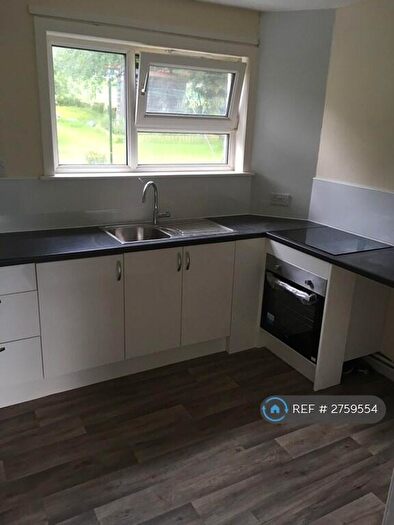 2 Bedroom Flat To Rent In Glengarry Road, Perth, PH2