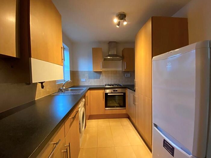 1 Bedroom Flat To Rent In Market Place, Romford, RM4