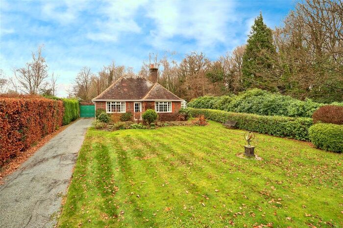 2 Bedroom Bungalow For Sale In Hendal Hill, Groombridge, Tunbridge Wells, East Sussex, TN3