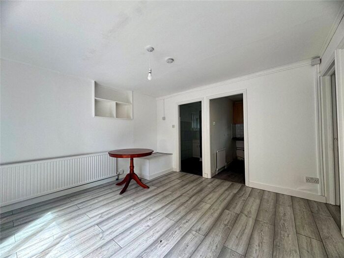 2 Bedroom Detached House To Rent In Haling Park Road, South Croydon, CR2