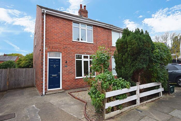 2 Bedroom Semi-detached House To Rent In Linton Street, York, YO26