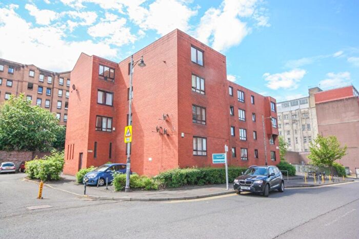 1 Bedroom Flat To Rent In Flat L Garnet Court Shamrock Street Glasgow, G4