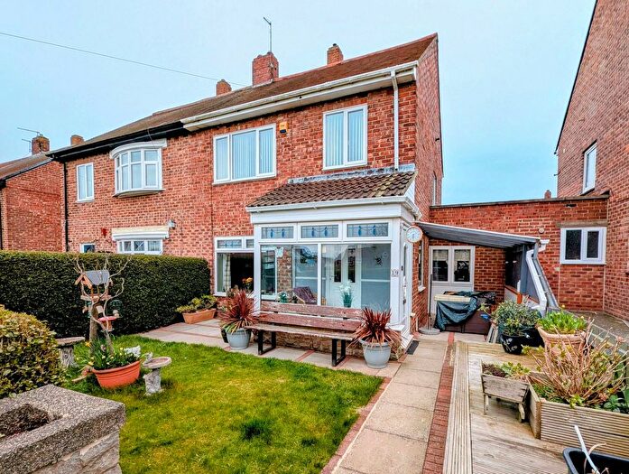 3 Bedroom Semi Detached House For Sale In Deneside, South Shields, NE34