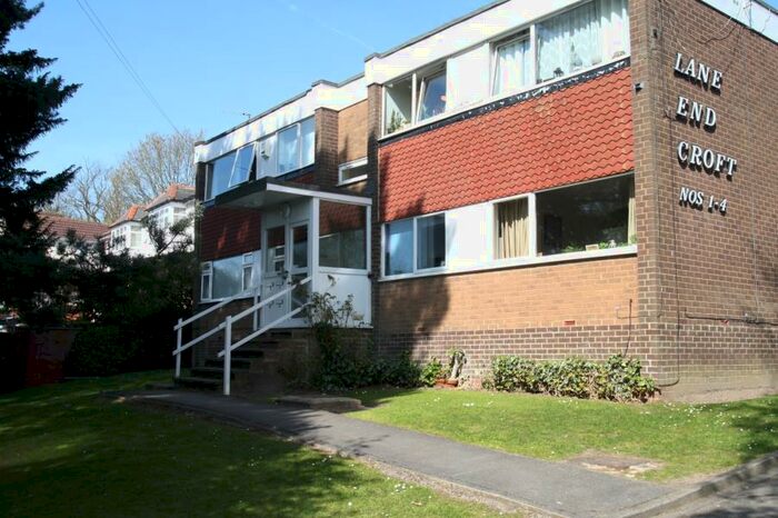 2 Bedroom Apartment To Rent In Lane End Croft, Alwoodley, Leeds, LS17