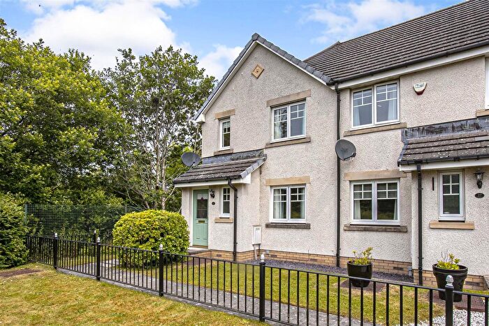 3 Bedroom Property For Sale In Dornoch Place, Dunfermline, KY11
