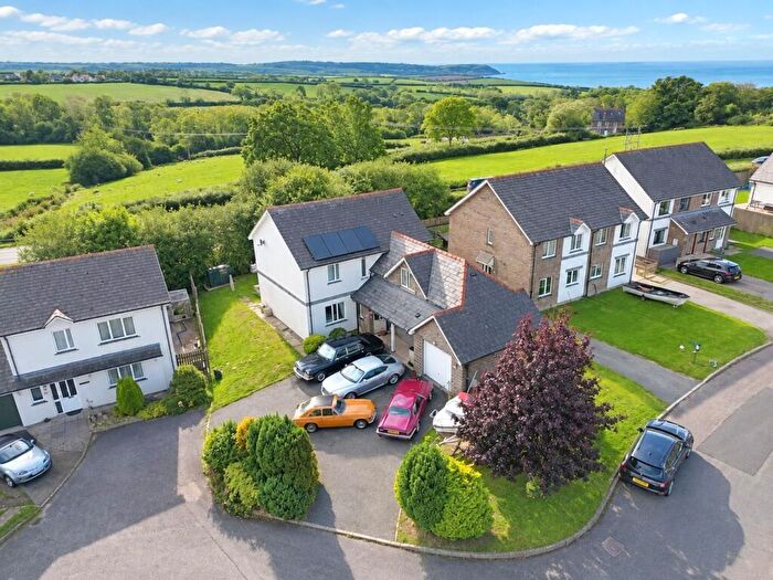 4 Bedroom Detached House For Sale In Maes Iwan, Ffosyffin, Aberaeron, SA46