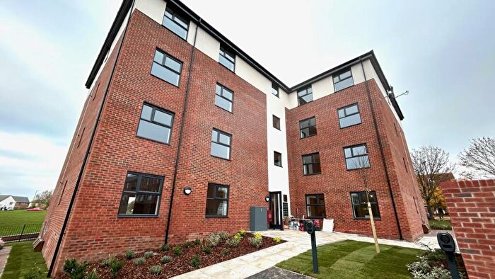 2 Bedroom Flat To Rent In Kestrel House Sandpiper Drive, Doncaster, South Yorkshire, DN4