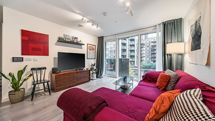 1 Bedroom Flat For Sale In Beck House, New Lion Way, London, SE17