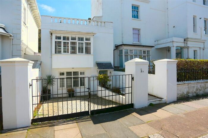 2 Bedroom Detached House To Rent In Albany Villas, Hove, East Sussex, BN3