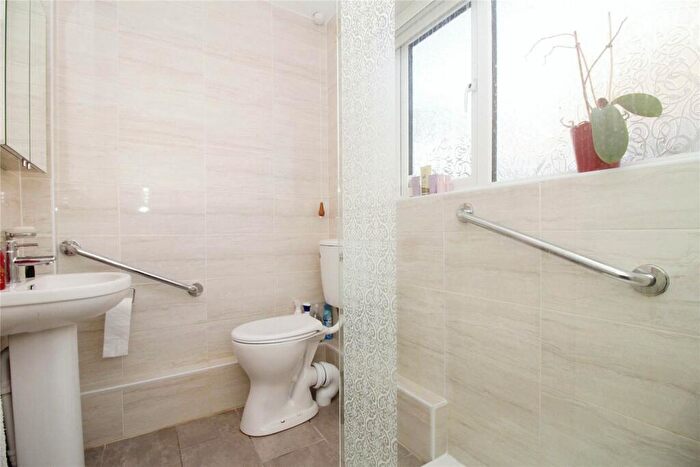 2 Bedroom Bungalow For Sale In Leighton Crescent, Elmesthorpe, Leicester, Leicestershire, LE9