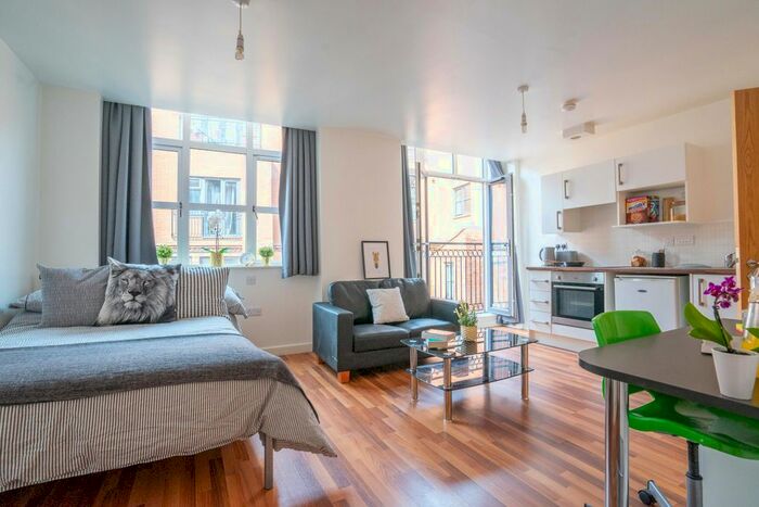 1 Bedroom Flat To Rent In Clyde Court, Erskine Street, City Centre, LE1