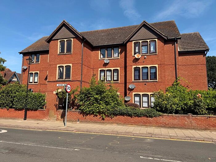 1 Bedroom Flat For Sale In Shakespeare Road, MK40