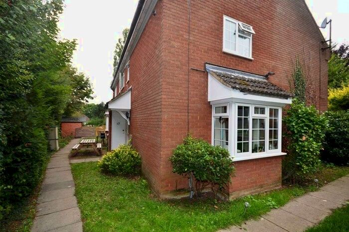 2 Bedroom House To Rent In The Coltsfoot, Hemel Hempstead, HP1