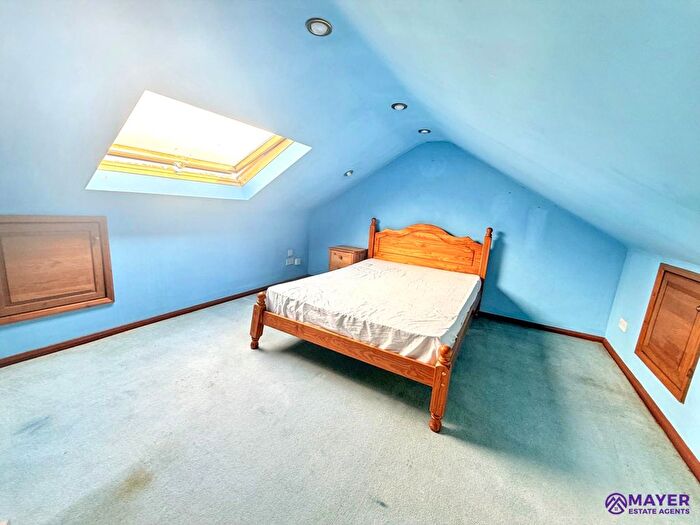 4 Bedroom Terraced House For Sale In Sefton Avenue, Plymouth, PL4