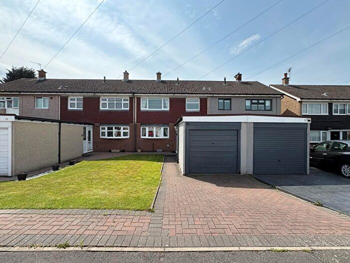 3 Bedroom Terraced House For Sale In Shannon Drive, Walsall, WS8
