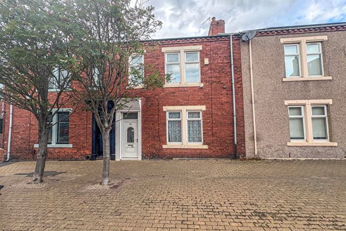 3 Bedroom Terraced House For Sale In Dacre Street, South Shields, NE33