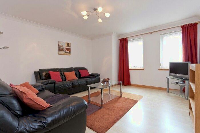 2 Bedroom Apartment To Rent In Pittodrie Place, City Centre, Aberdeen, AB24