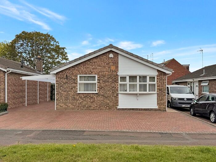 2 Bedroom Detached Bungalow For Sale In Reynard Way, Kingsthorpe, Northampton, NN2