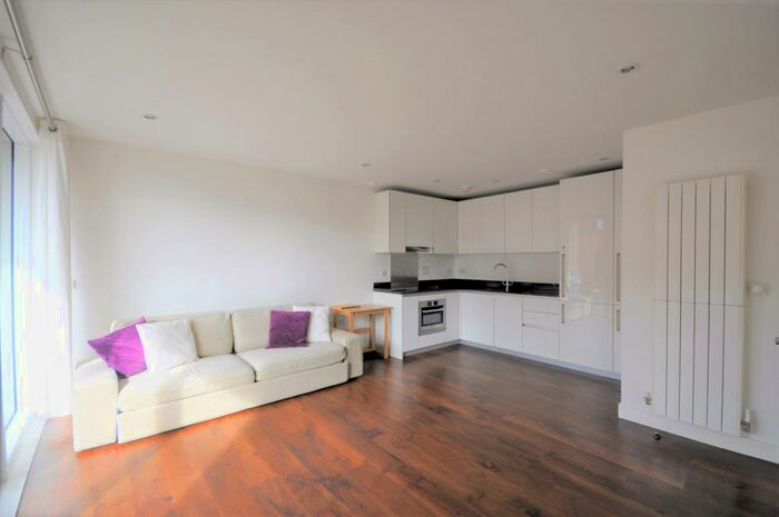 1 Bedroom Flat To Rent In Johnson Court, Kidbrooke Village, SE9