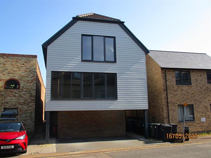 1 Bedroom Apartment To Rent In Cromwell Court, New Road, St Ives, PE27