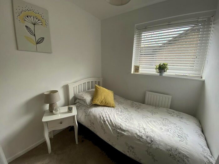 2 Bedroom End Of Terrace House To Rent In Braybrook, Sandy, SG19