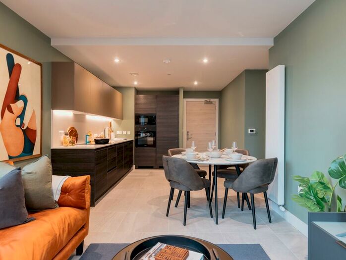 2 Bedroom Apartment To Rent In New York Square, Quarry Hill Leeds, LS2