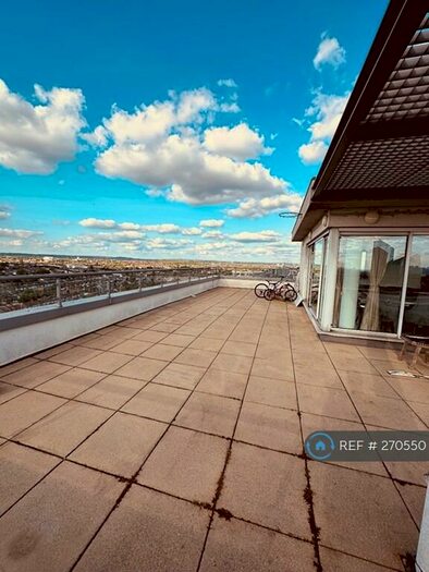 2 Bedroom Penthouse To Rent In Cityview Centreway Apartments, Ilford, IG1