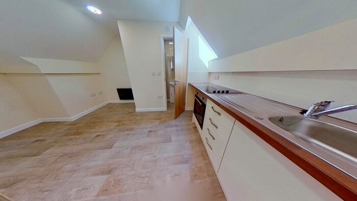 1 Bedroom Flat To Rent In Broadway, Treforest, Pontypridd, CF37