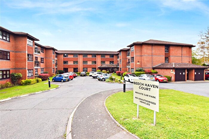 2 Bedroom Flat For Sale In London Road, Crayford, Dartford, DA1