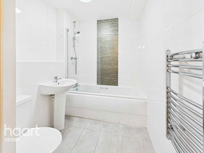 2 Bedroom Apartment For Sale In Friar Gate, Derby, DE1