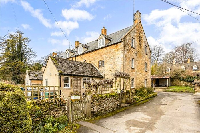 3 Bedroom End Of Terrace House For Sale In Temple Guiting, Cheltenham, Gloucestershire, GL54